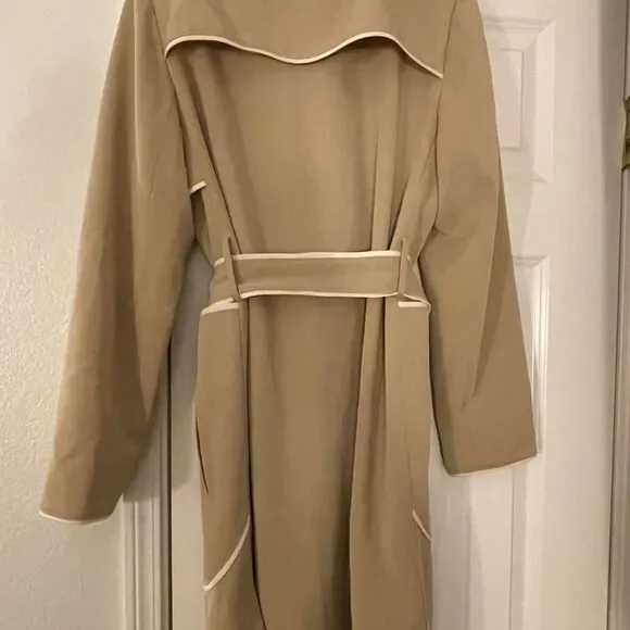 Harve Benard Women's Khaki and White Coat size 6 - Picture 6 of 8